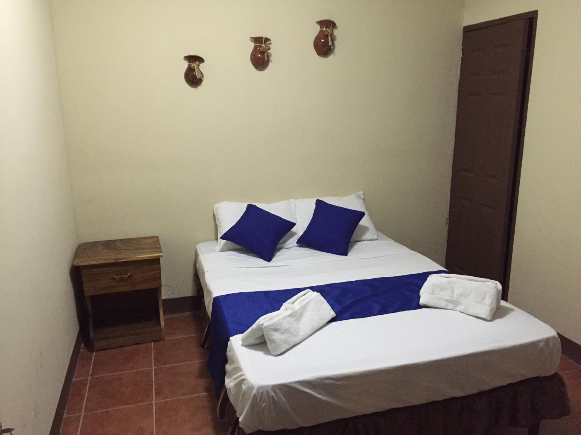 Hostal El Jardin León Oda fotoğraf