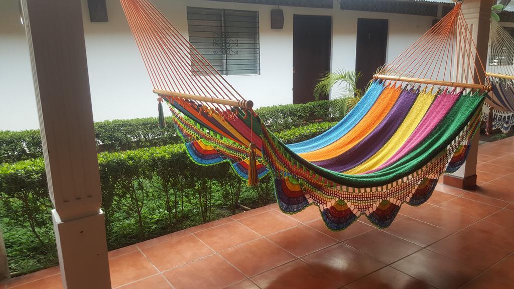 Hostal El Jardin León Dış mekan fotoğraf