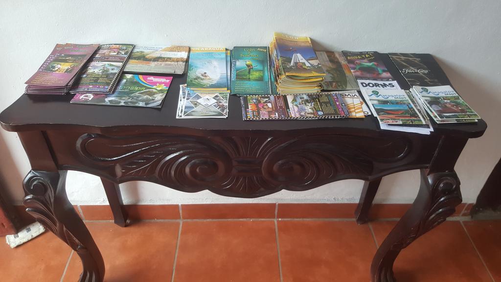 Hostal El Jardin León Dış mekan fotoğraf