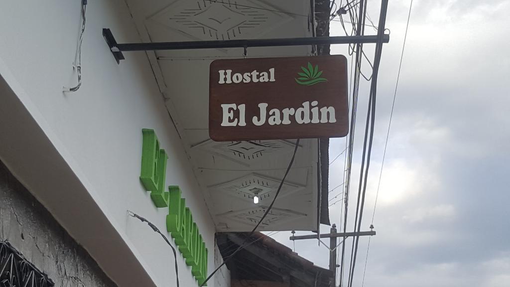 Hostal El Jardin León Dış mekan fotoğraf