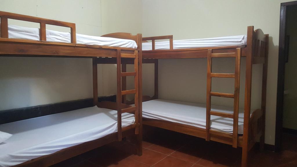 Hostal El Jardin León Dış mekan fotoğraf